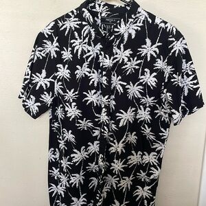 Hawaiian Tropical black and white button down shirt